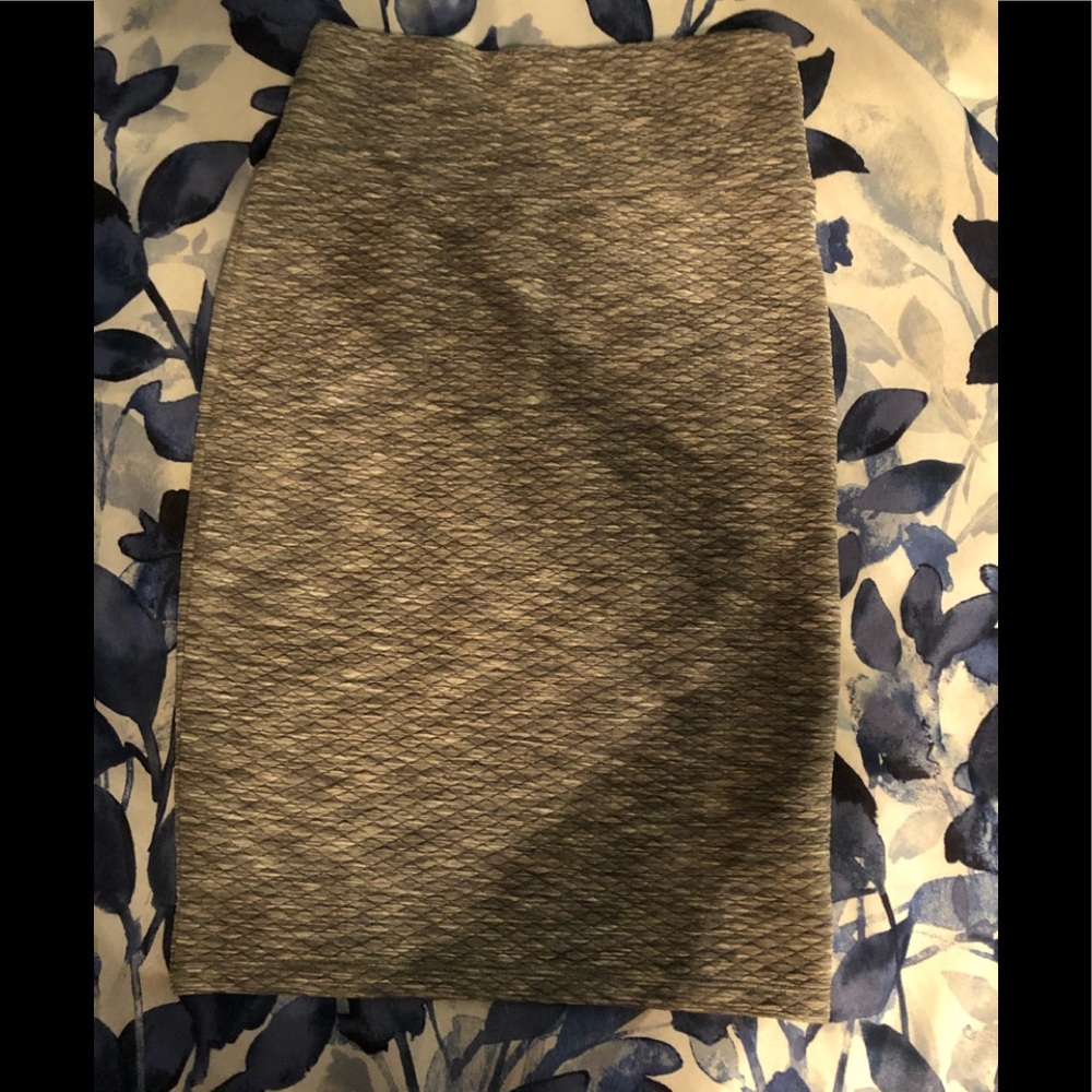 Lularoe Cassie skirt